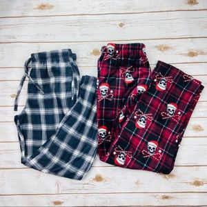 Old Navy Gray White Plaid Skull Flannel PJ Pants